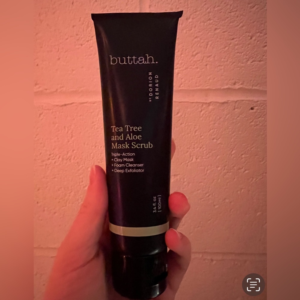 Tea Tree and Aloe Mask Scrub